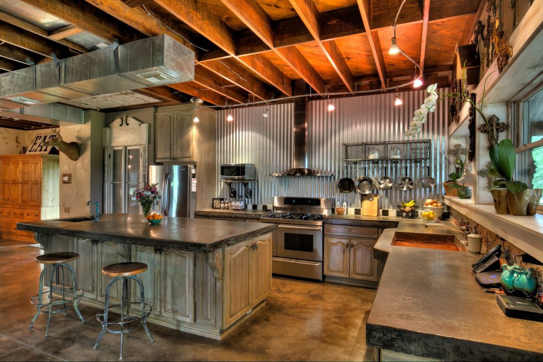 Amazing Barndominiums for Equestrians Indoor Arenas, Apartments & More