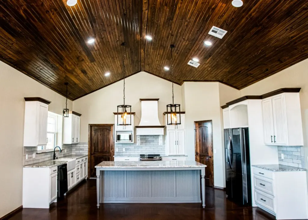 oklahoma barndominium kitchen