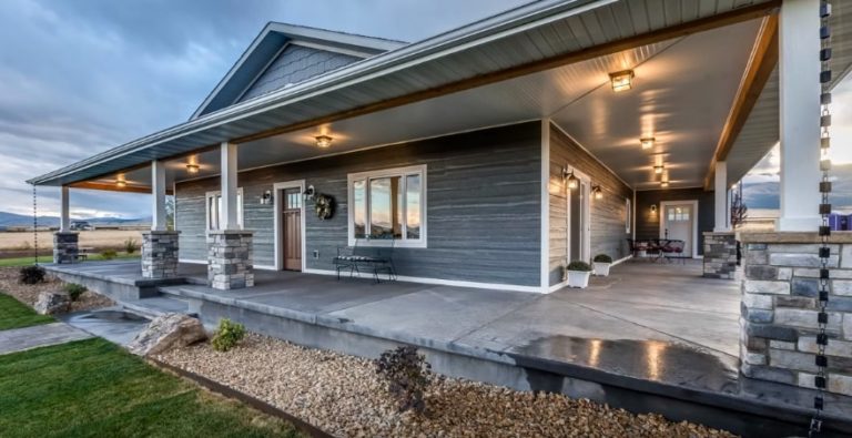 Stunning 3 Bedroom Barndominium Floor Plans