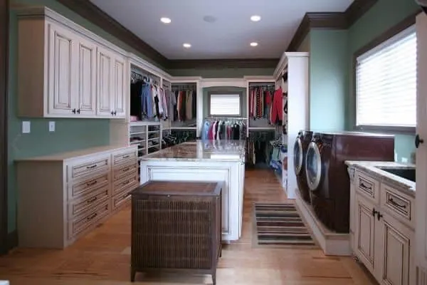 barndominium closet and laundry room