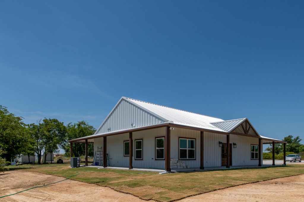 Springtown Texas Barndominium exterior