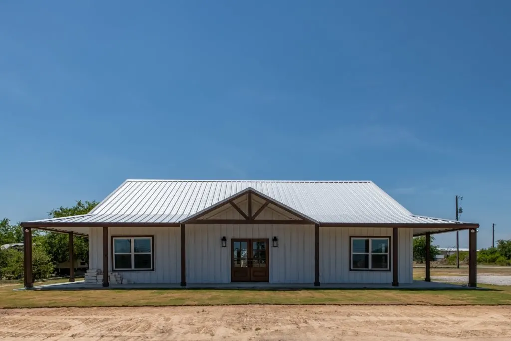 Springtown Texas Barndominium exterior