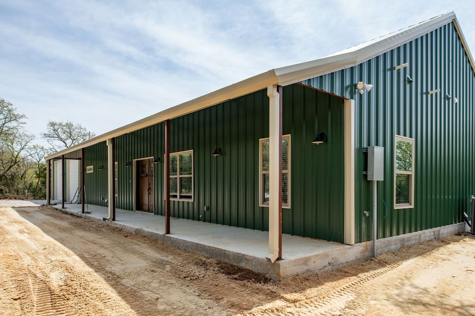 barndominium exterior