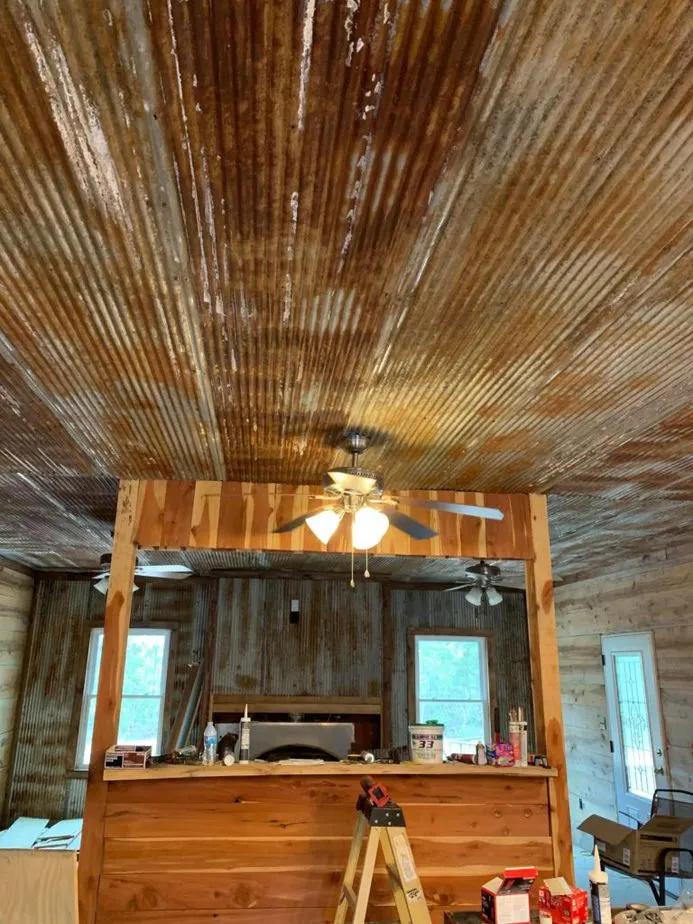 Reclaimed corrugated tins for the ceiling