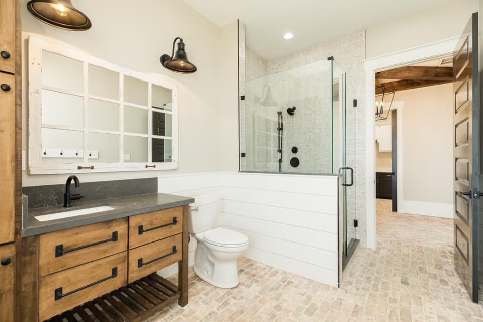 Houston Texas Barndominium Ground Floor Bathroom