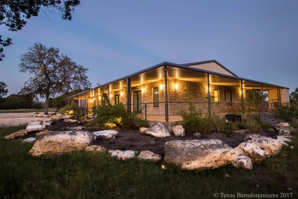 Barndominium Curb Appeal - Lighting