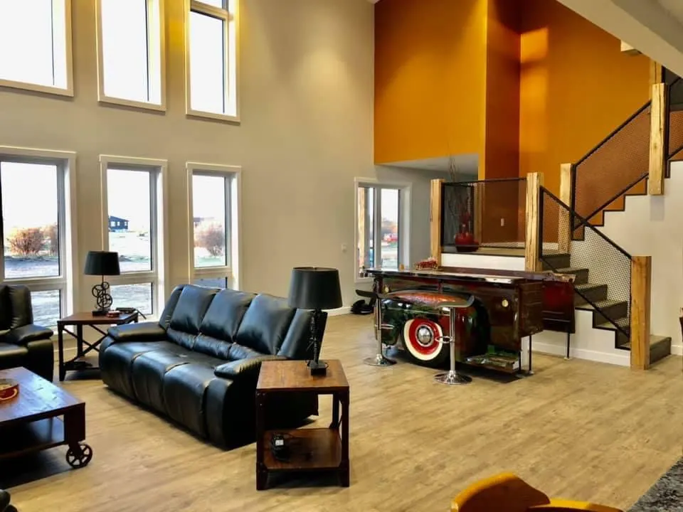Saskatchewan barndominium interior