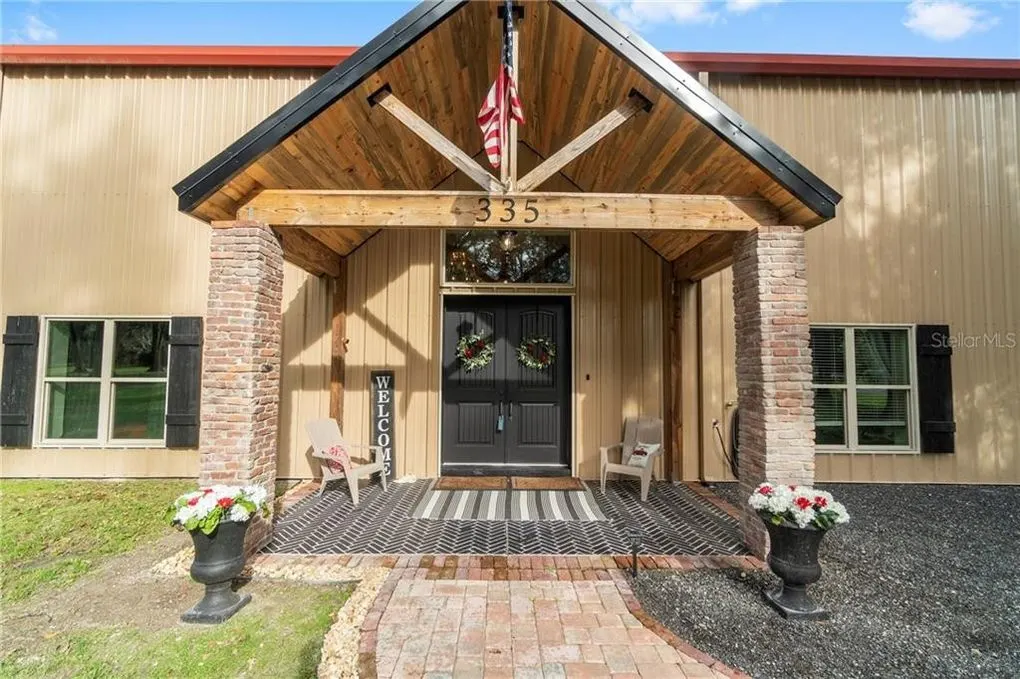 florida barndominium exterior