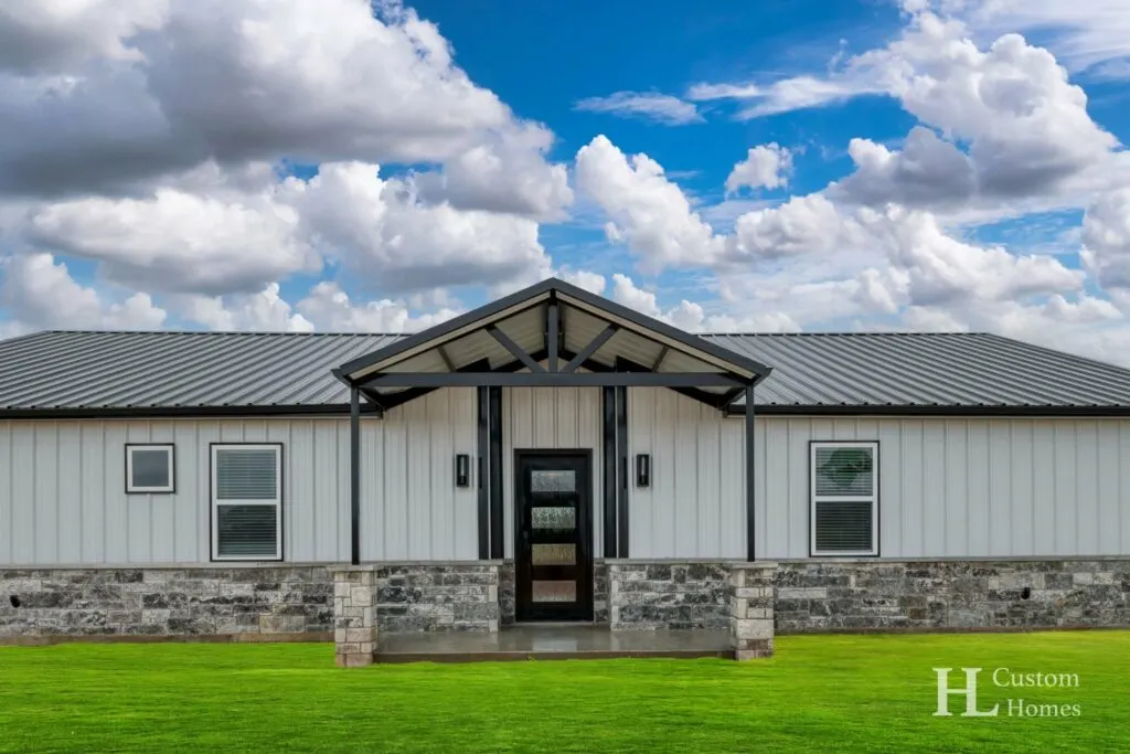 Texas barndominium exterior 