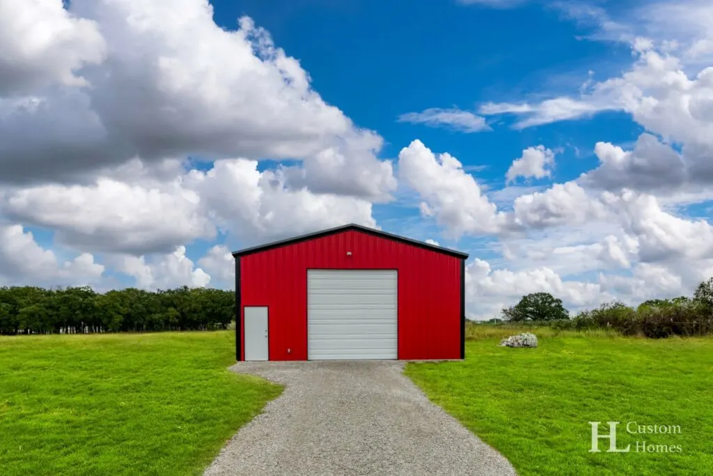 Texas barndominium exterior 