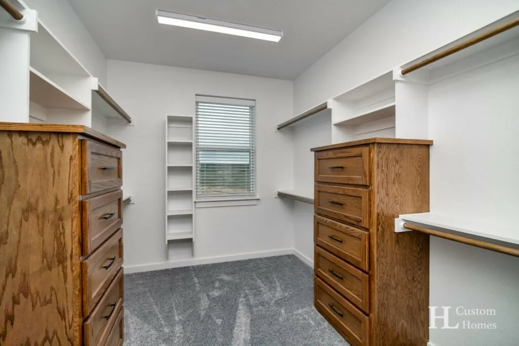 Texas barndominium interior 