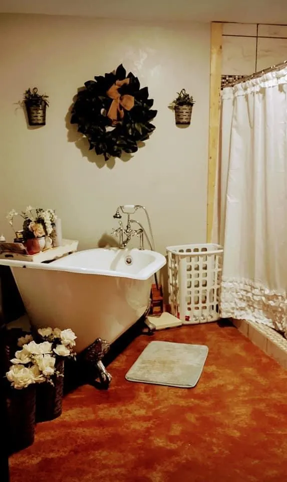 oklahoma barndominium bathroom interior
