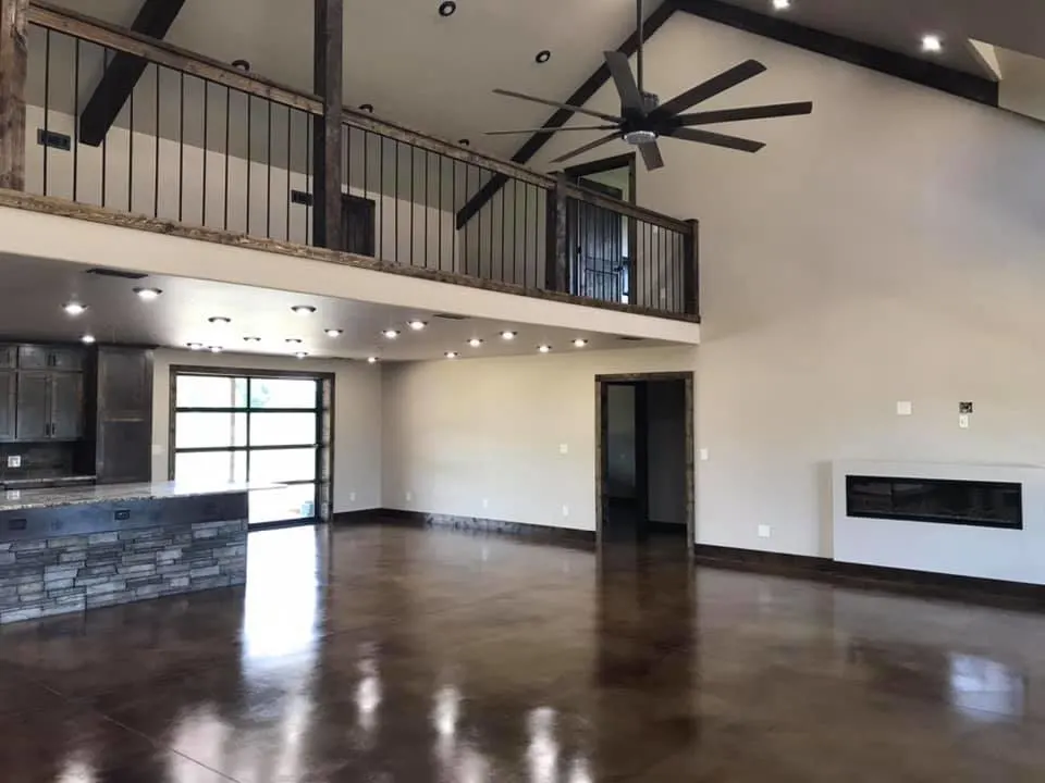 Arkansas Barndominium - Main Hall and Kitchen