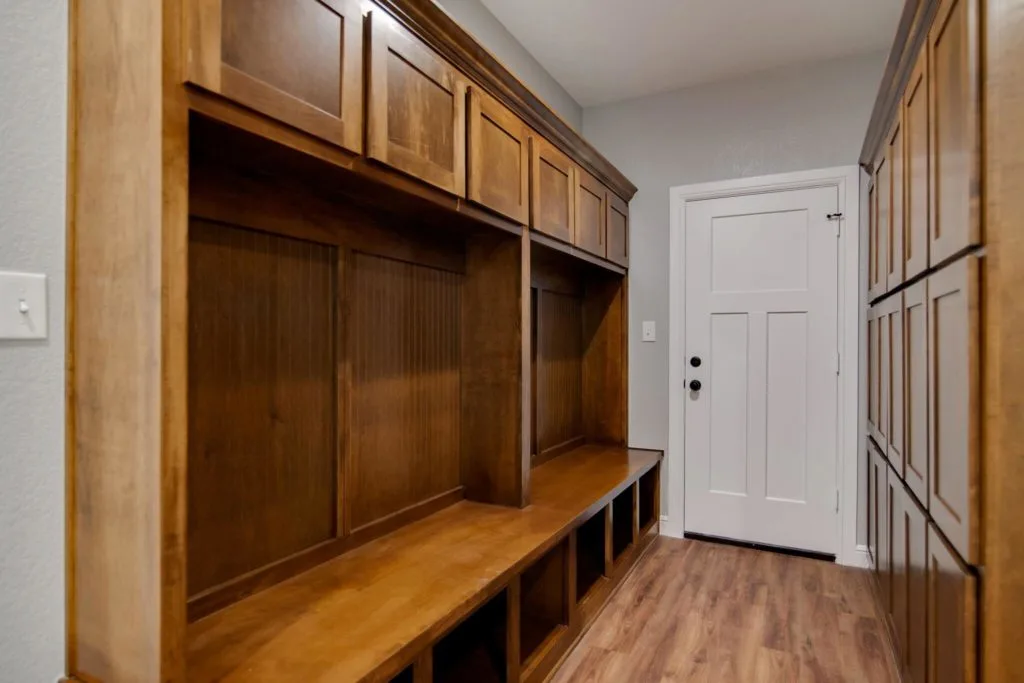 Barndominium Mudroom 2