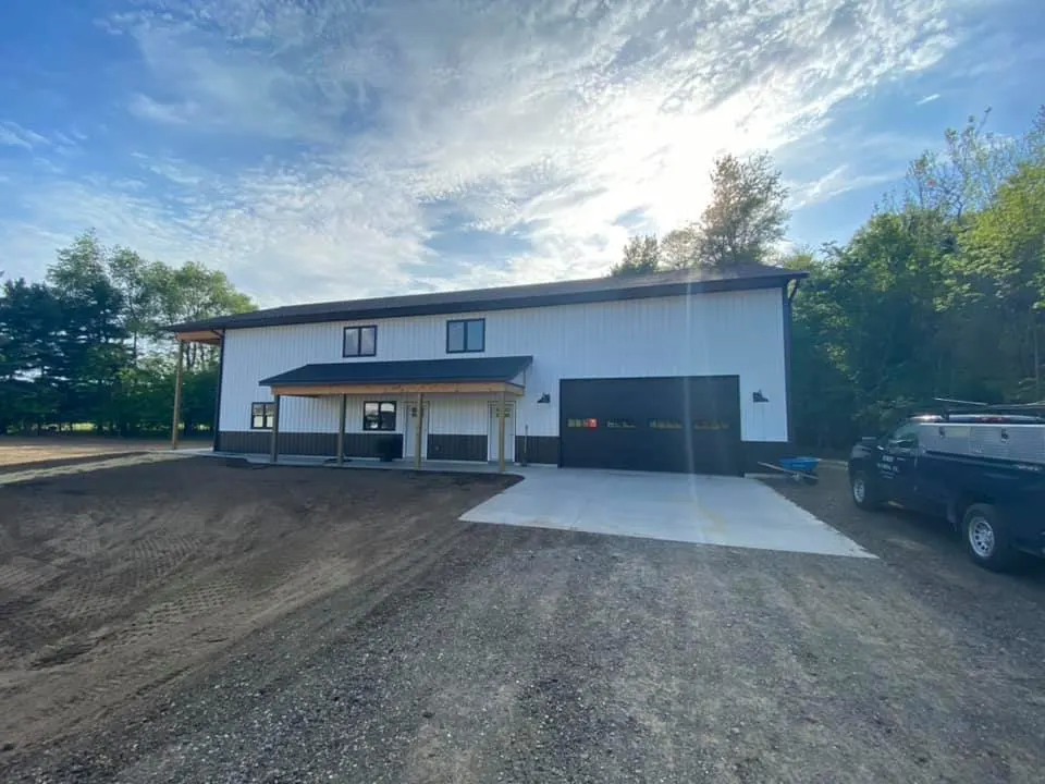 Michigan Barndominium front view with garage