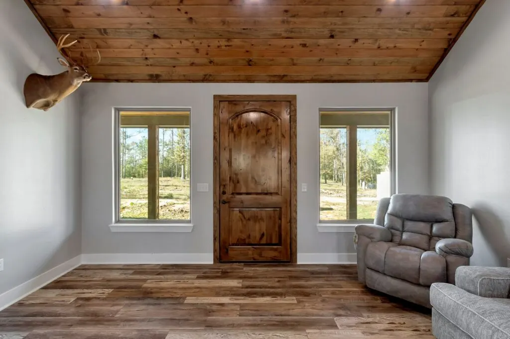 Texas Barndominium - Living room 1