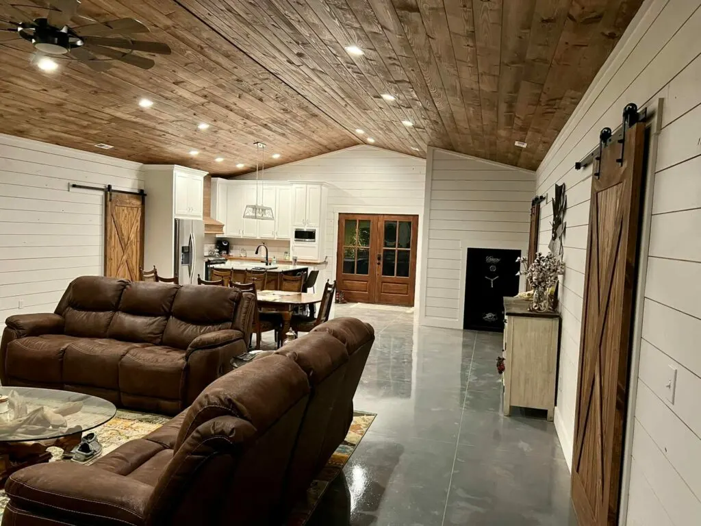 Alabama Barndominium - Living Room