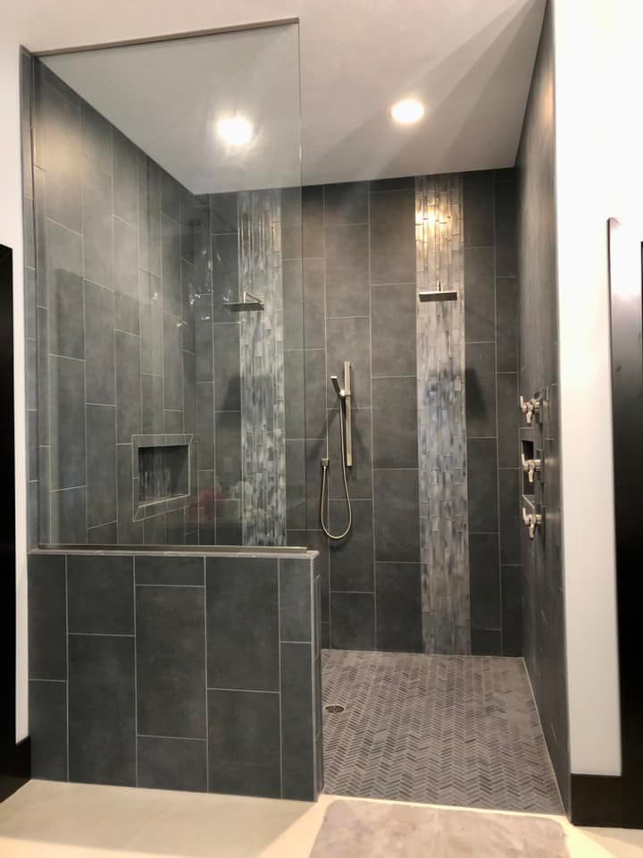 Indiana Barndominium Double Shower - Andrew and Vanessa Miller