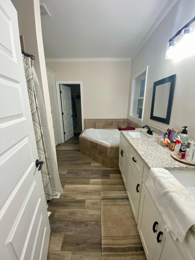Hix's Barndominium in Troy, Alabama - Master Bathroom