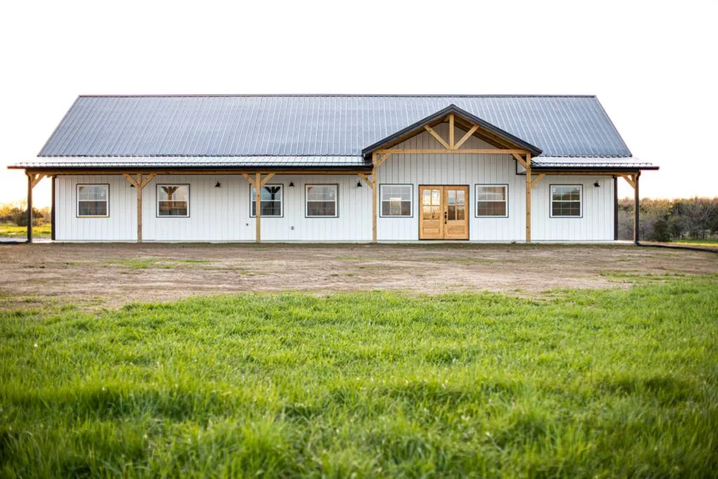 Angel Family Barndominium in Springfield, MO - Exterior