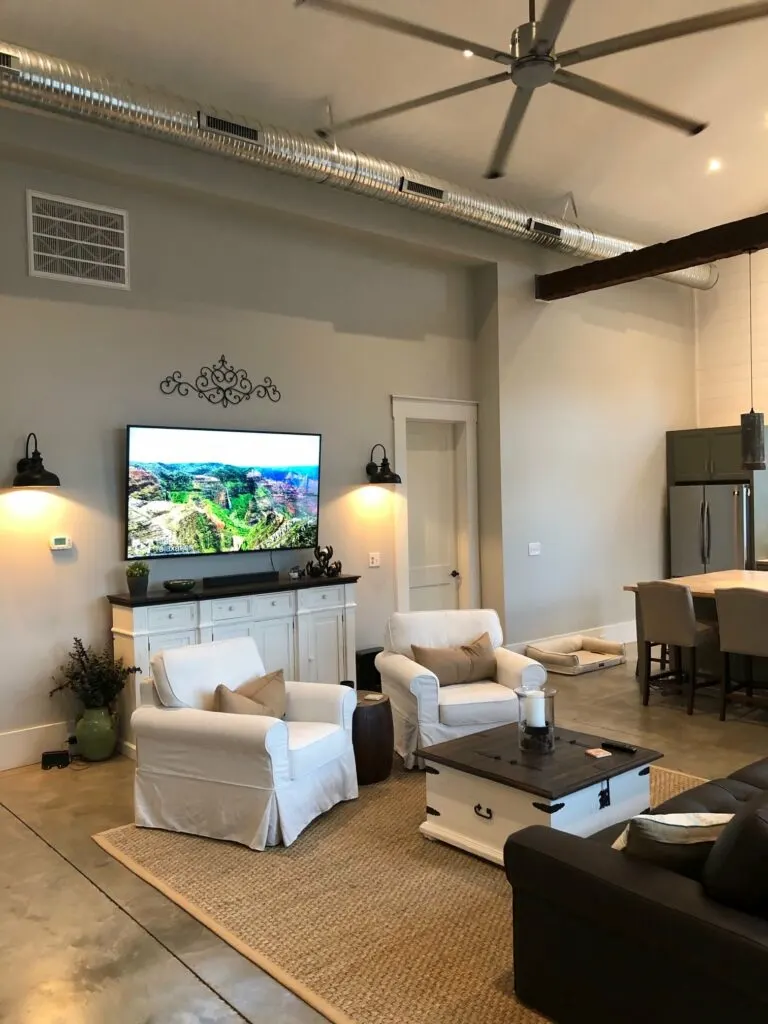 Dashiell's South Carolina Barndominium - Interior Living Room/TV