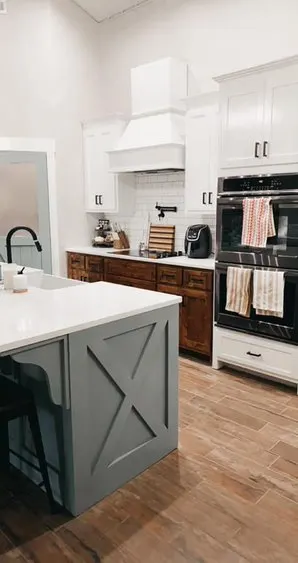 Barndominium Under 250K - Kitchen Island