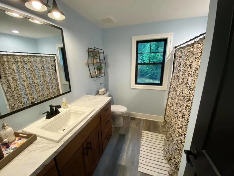Barndominium Under 300K - Guest Bathroom