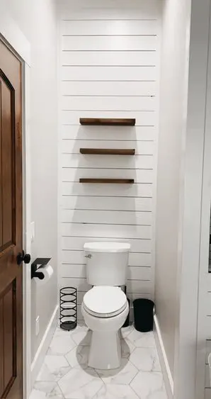 Barndominium Under 250K - Toilet Room