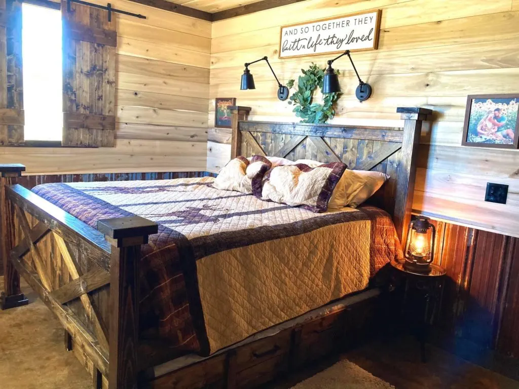 Barndominium Under 200K - Bedroom