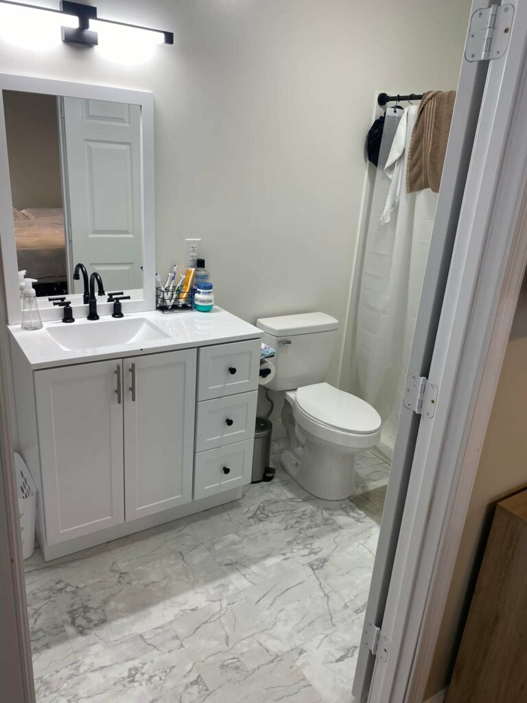 Hedgesville, Virginia Barndominium - Master Bathroom