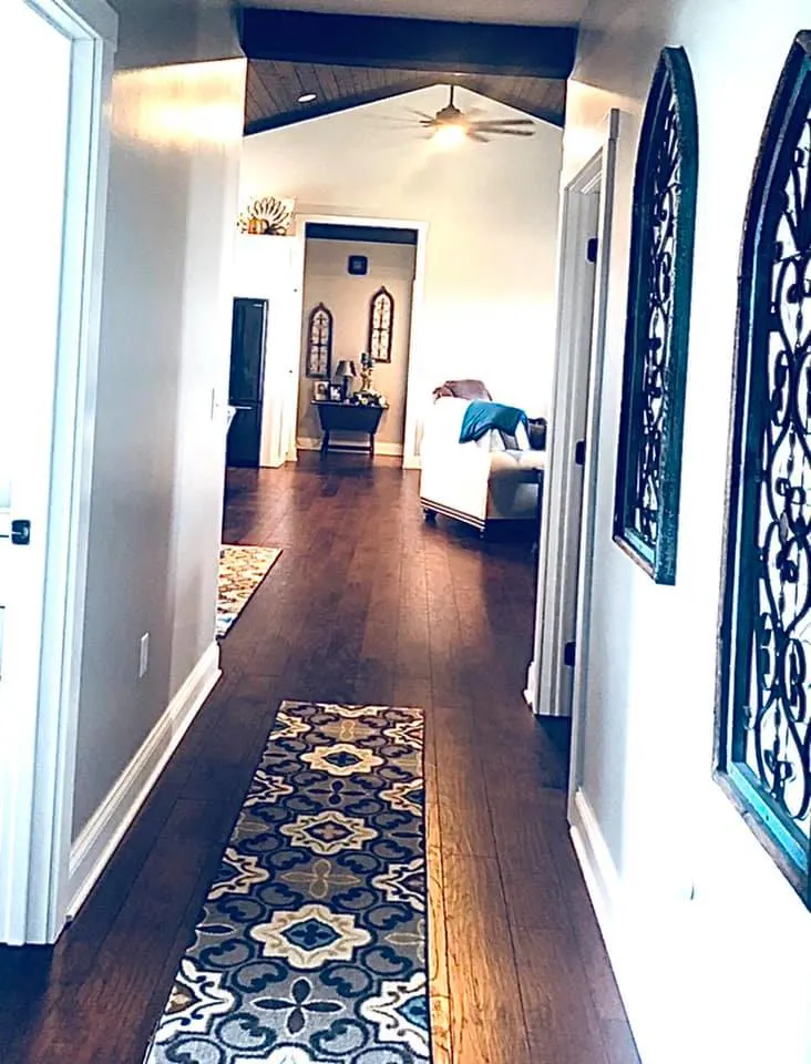 Eastern Kentucky Barndominium - Interior Hallway