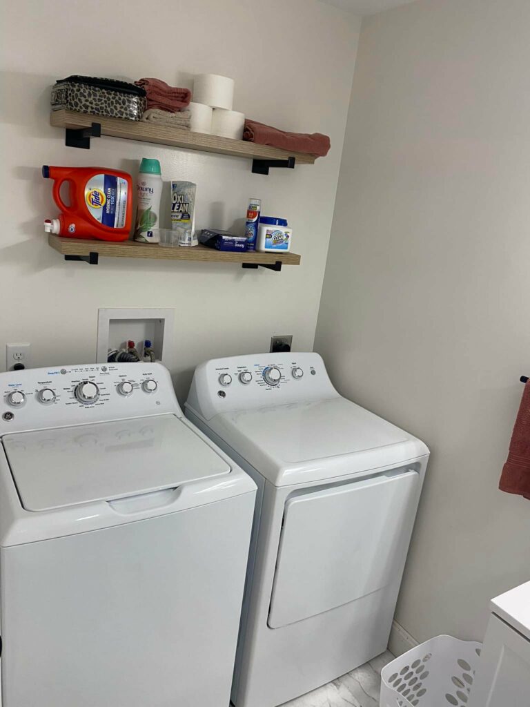 Hedgesville, Virginia Barndominium - Laundry Room
