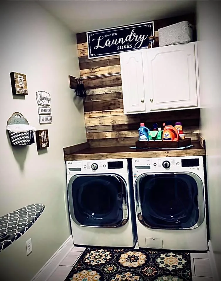 Eastern Kentucky Barndominium - Interior Laundry Room