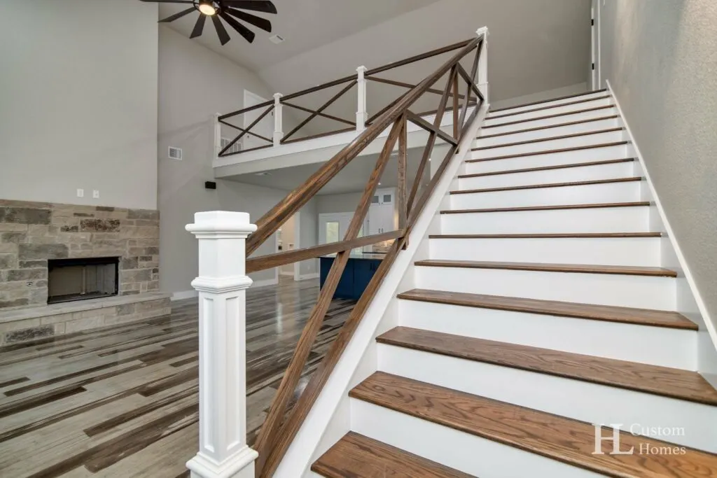 Weatherford, Texas Barndominium by HL Custom Homes - Stairs 2