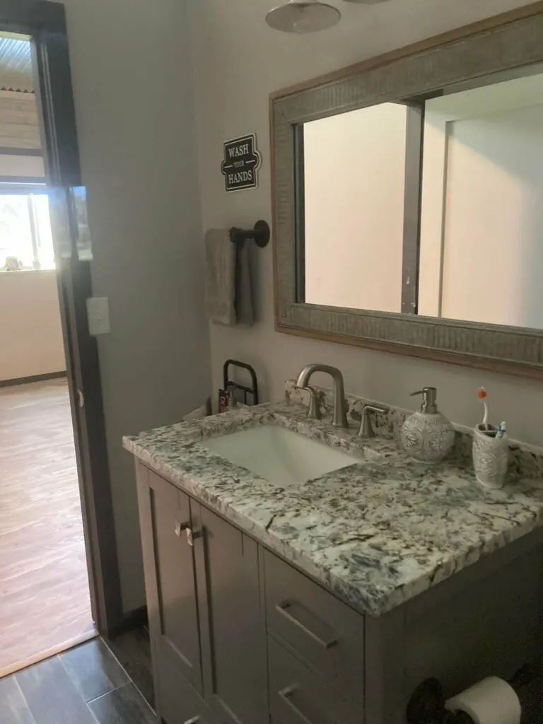 Leesburg Texas Barndominium - Bathroom Sink