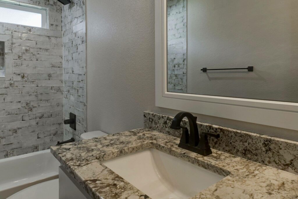 Newark Lake Barndominium - Guest Bathroom