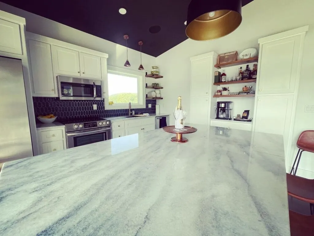 Arkansas Barndominium - Kitchen Island