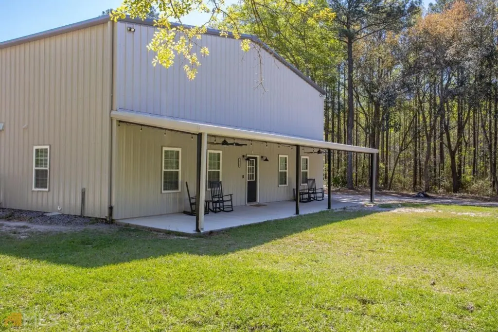 Prefab Metal Garage vs. Wood: Pros and Cons of Metal Garages