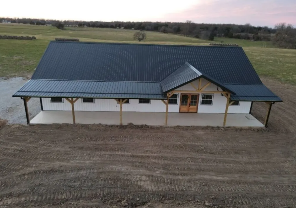 solar panels on a barndo
