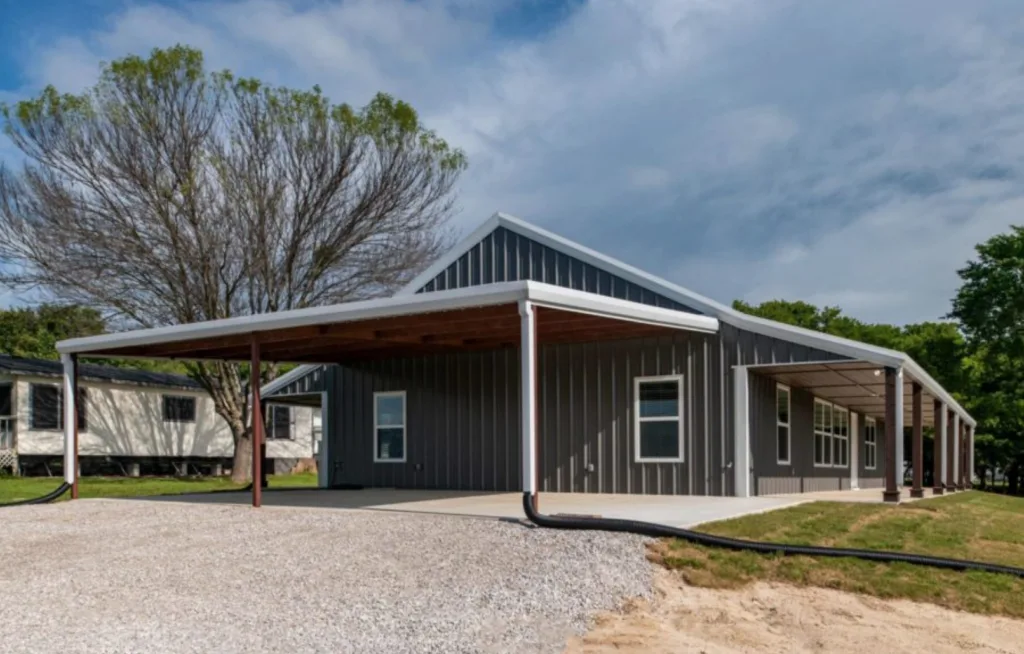 barndominium windows