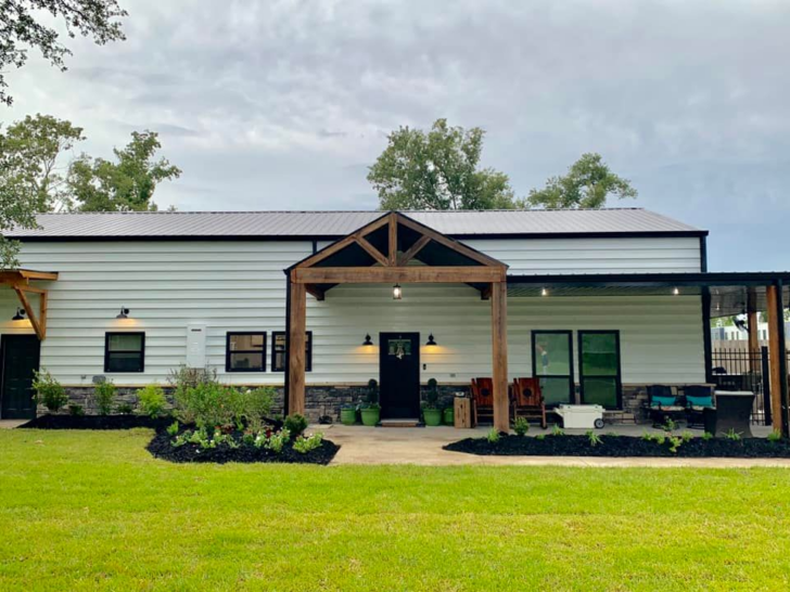 Lake Charles, Louisiana Barndominium by Sharamie Trahan Moore