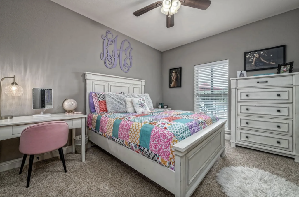 barndominium girls bedroom