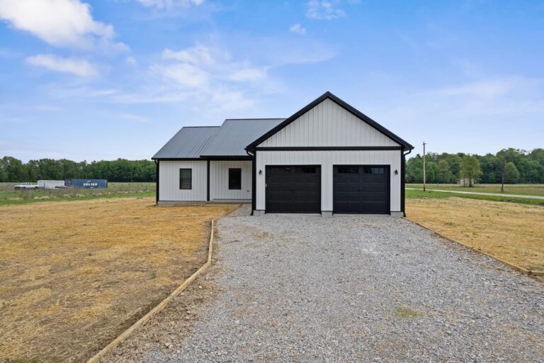 Thompson Rd Barndominium by the Dutch Builders